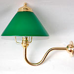 Swan neck bracket with lamp shade holder
