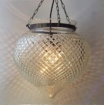 Hundi Globe diamond-cut pattern