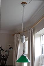 Ceramic rise and fall lamp
