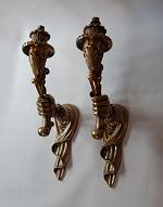 Gothic Hand Lamp